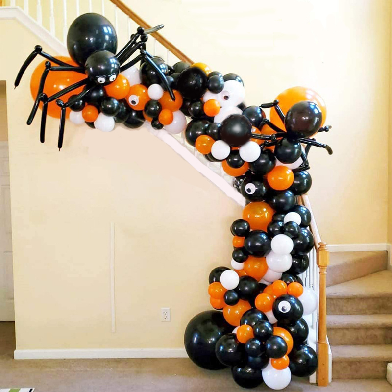 Фотозона к хеллоуину с паучками