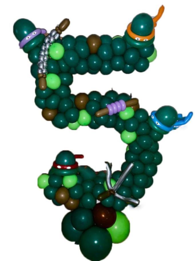 композиция из шаров плетеная цифра 5 "Черепашки-ниндзя"