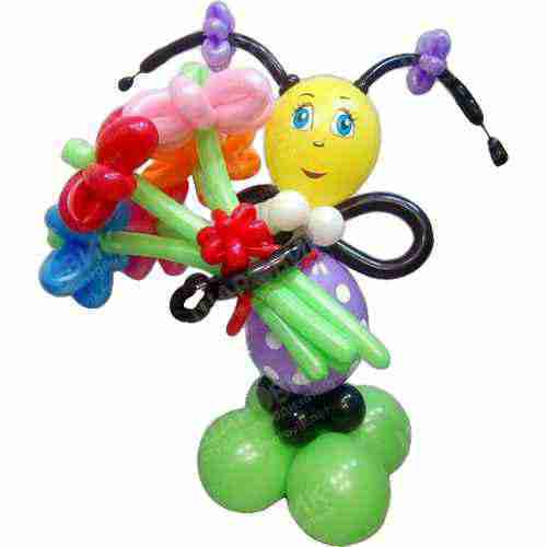 Фигура из шаров Божья коровка 