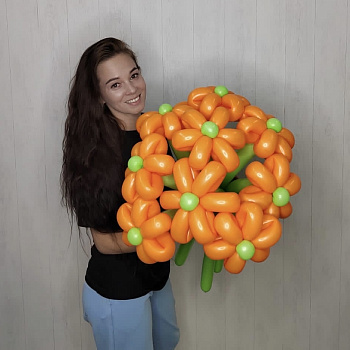 Букет из 9 оранжевых ромашек