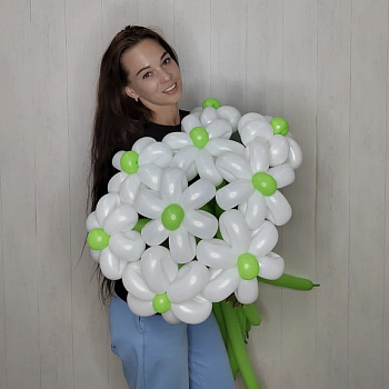 Букет из 9 белых ромашек